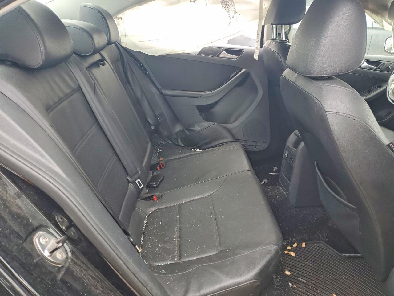 2013 VOLKSWAGEN JETTA