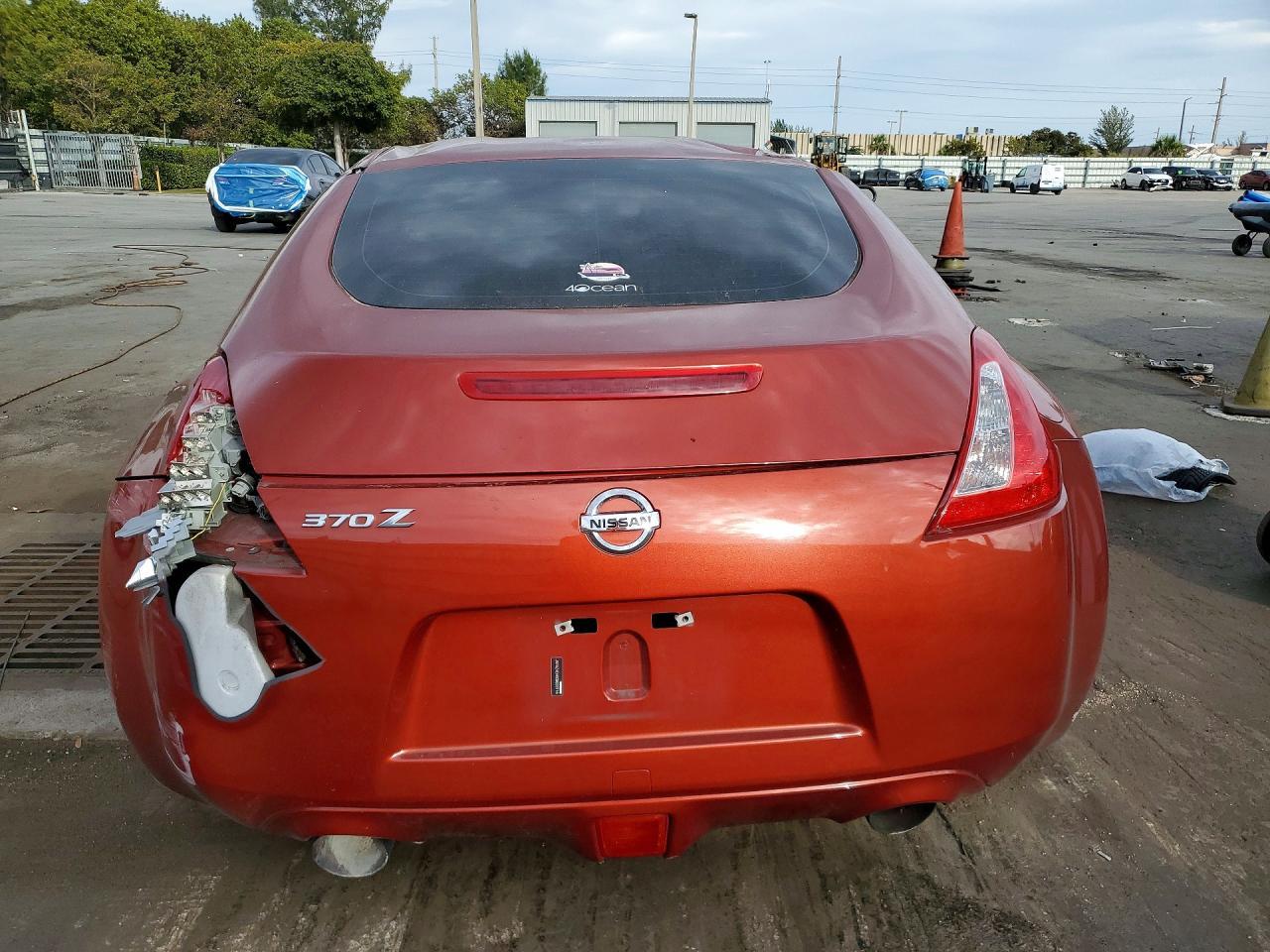 2016 NISSAN 370Z