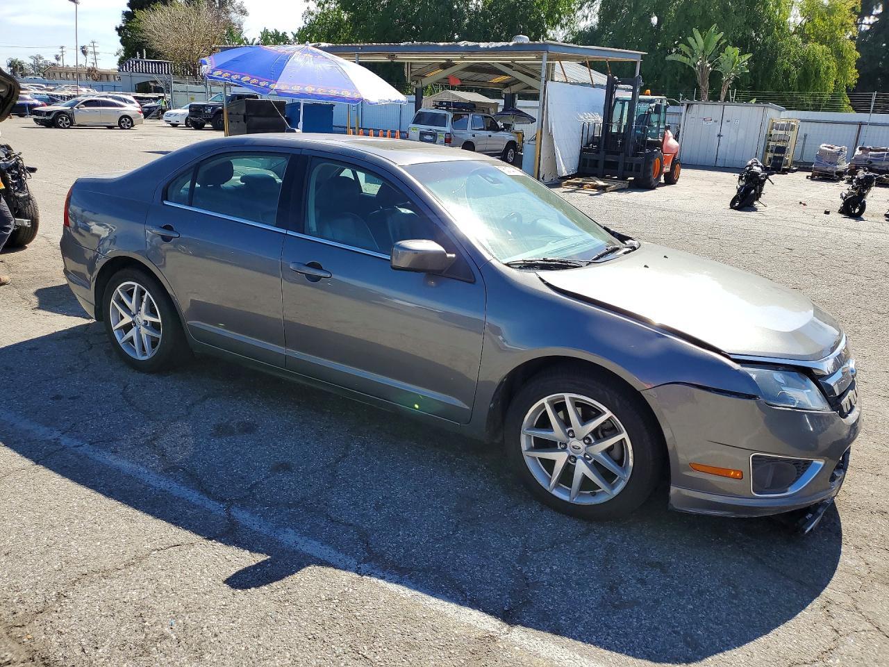 2011 FORD FUSION