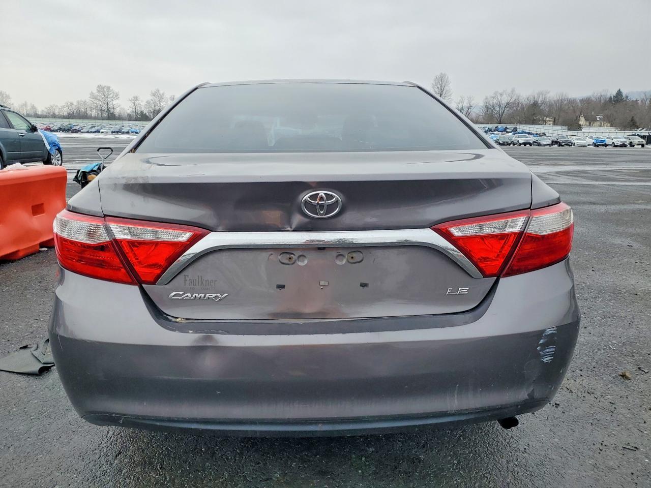 2016 TOYOTA CAMRY