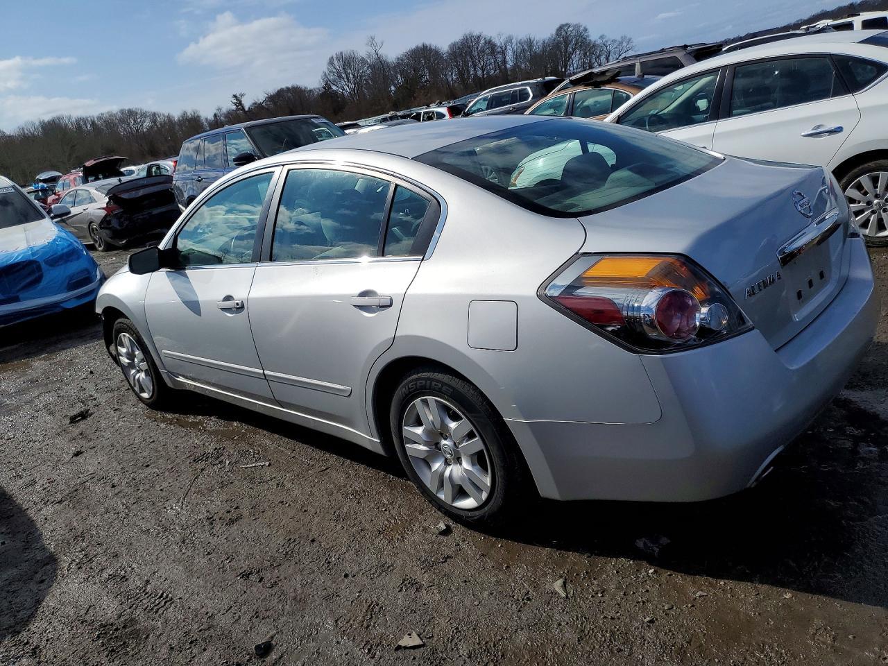 2012 NISSAN ALTIMA
