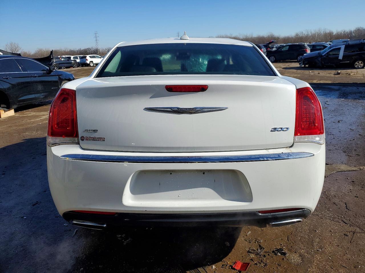 2015 CHRYSLER 300