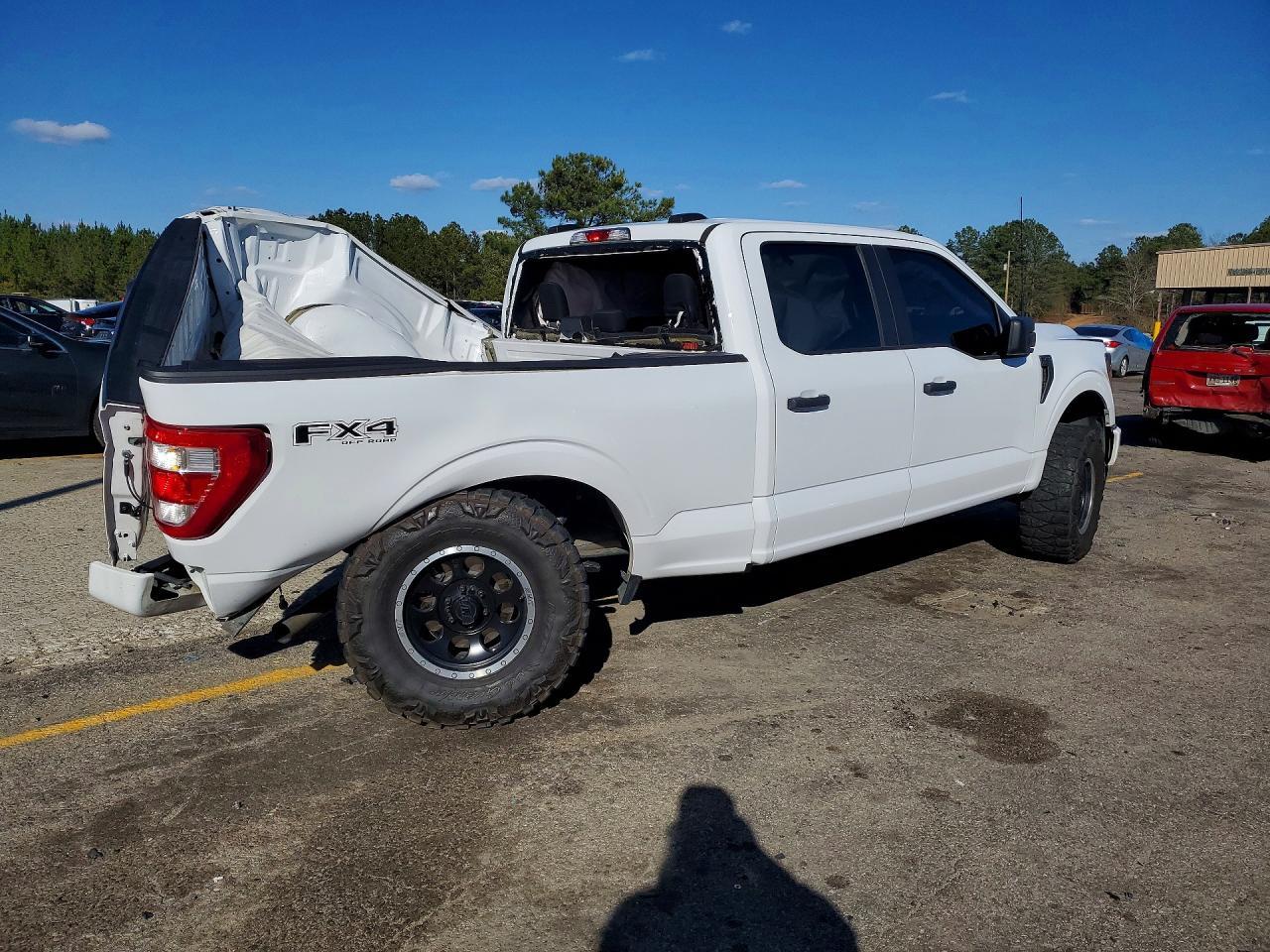 2023 FORD F-150 Lightning
