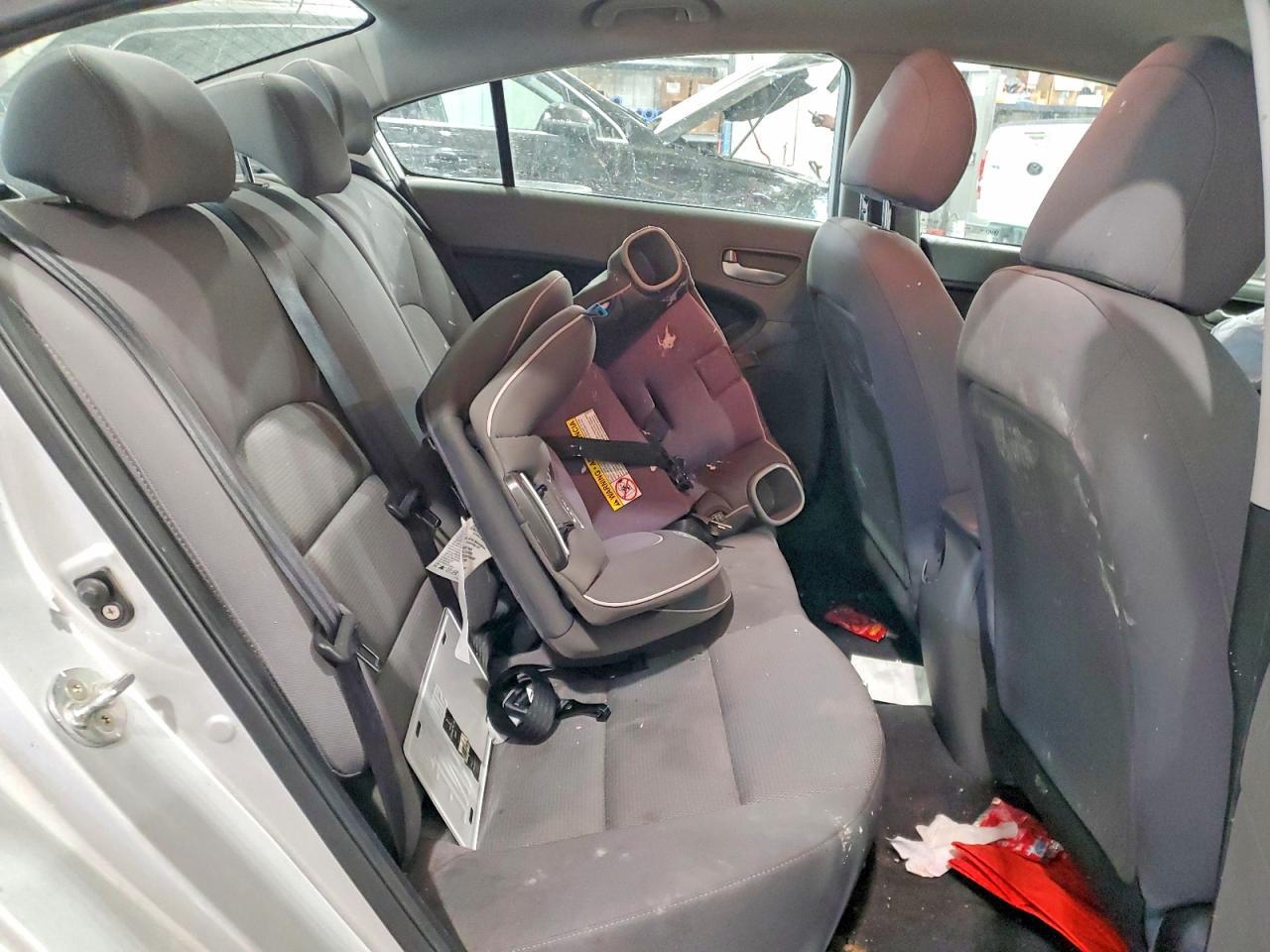 2017 KIA FORTE