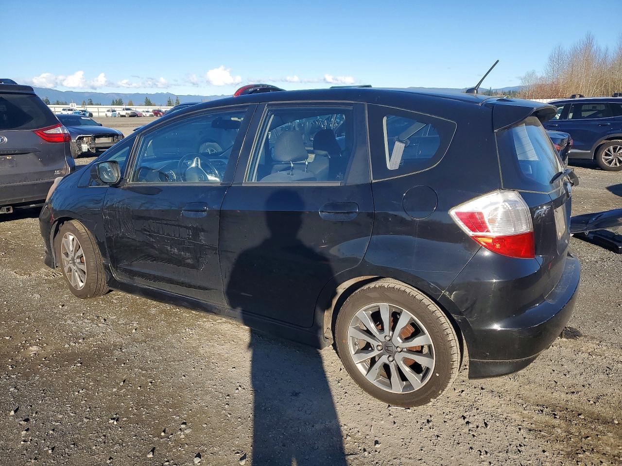 2013 HONDA FIT