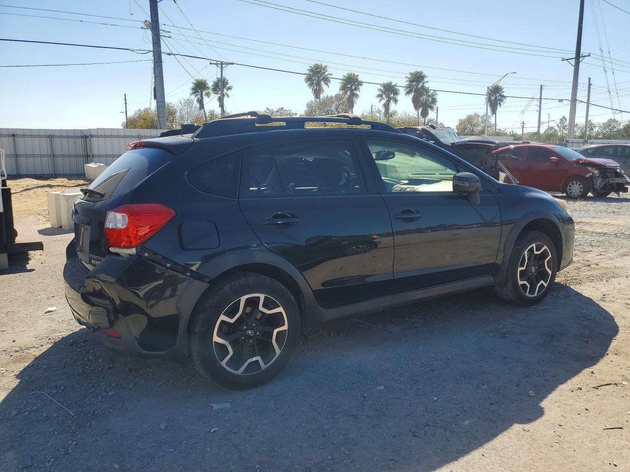 2016 SUBARU Crosstrek