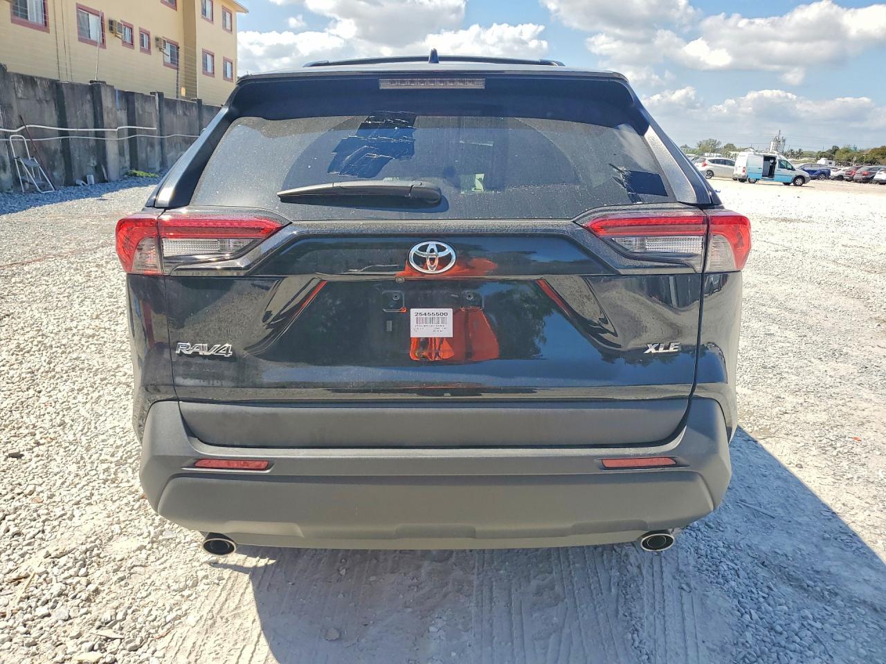 2025 TOYOTA RAV4
