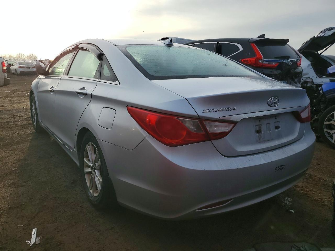 2013 HYUNDAI SONATA