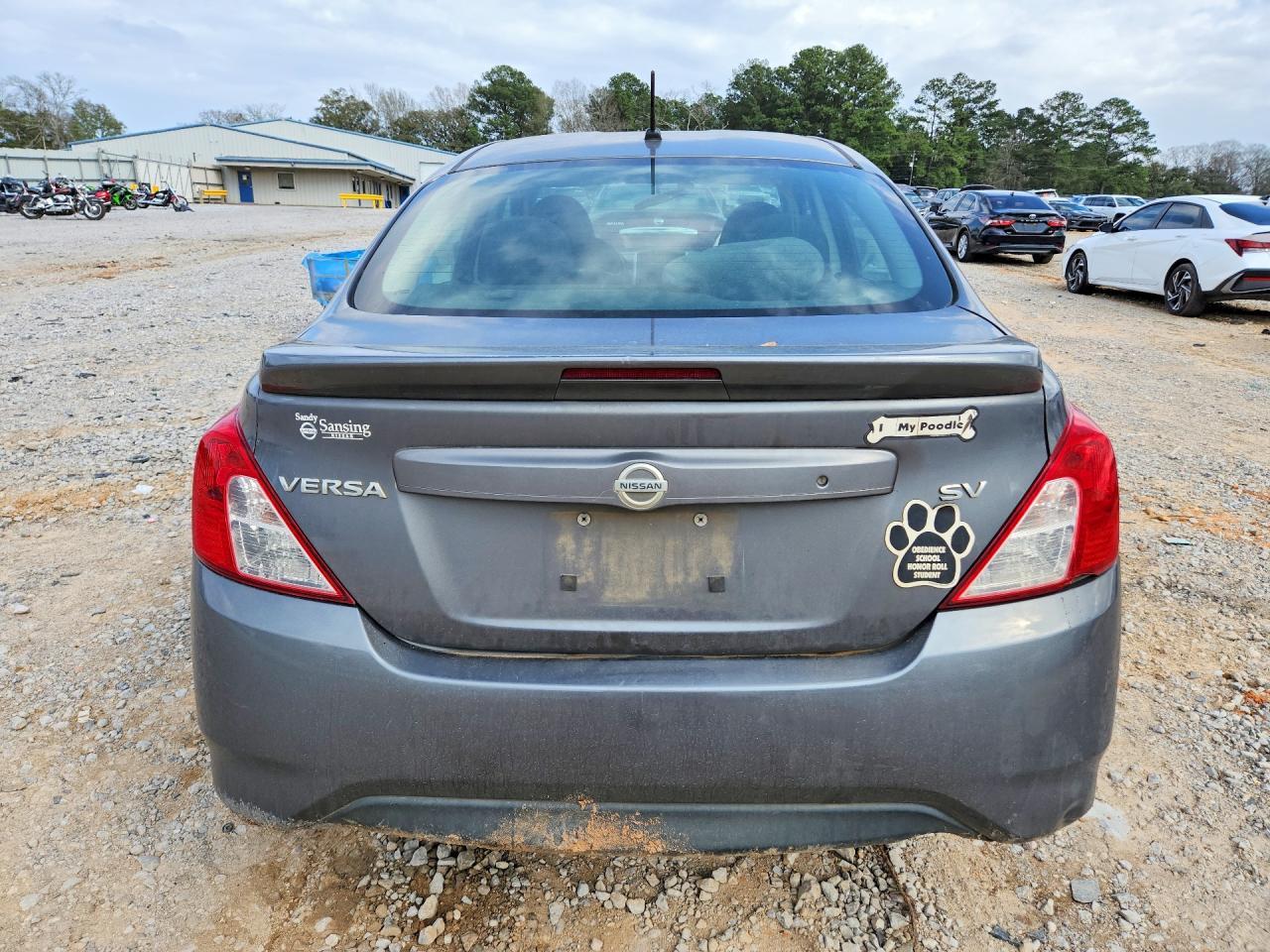 2017 NISSAN VERSA