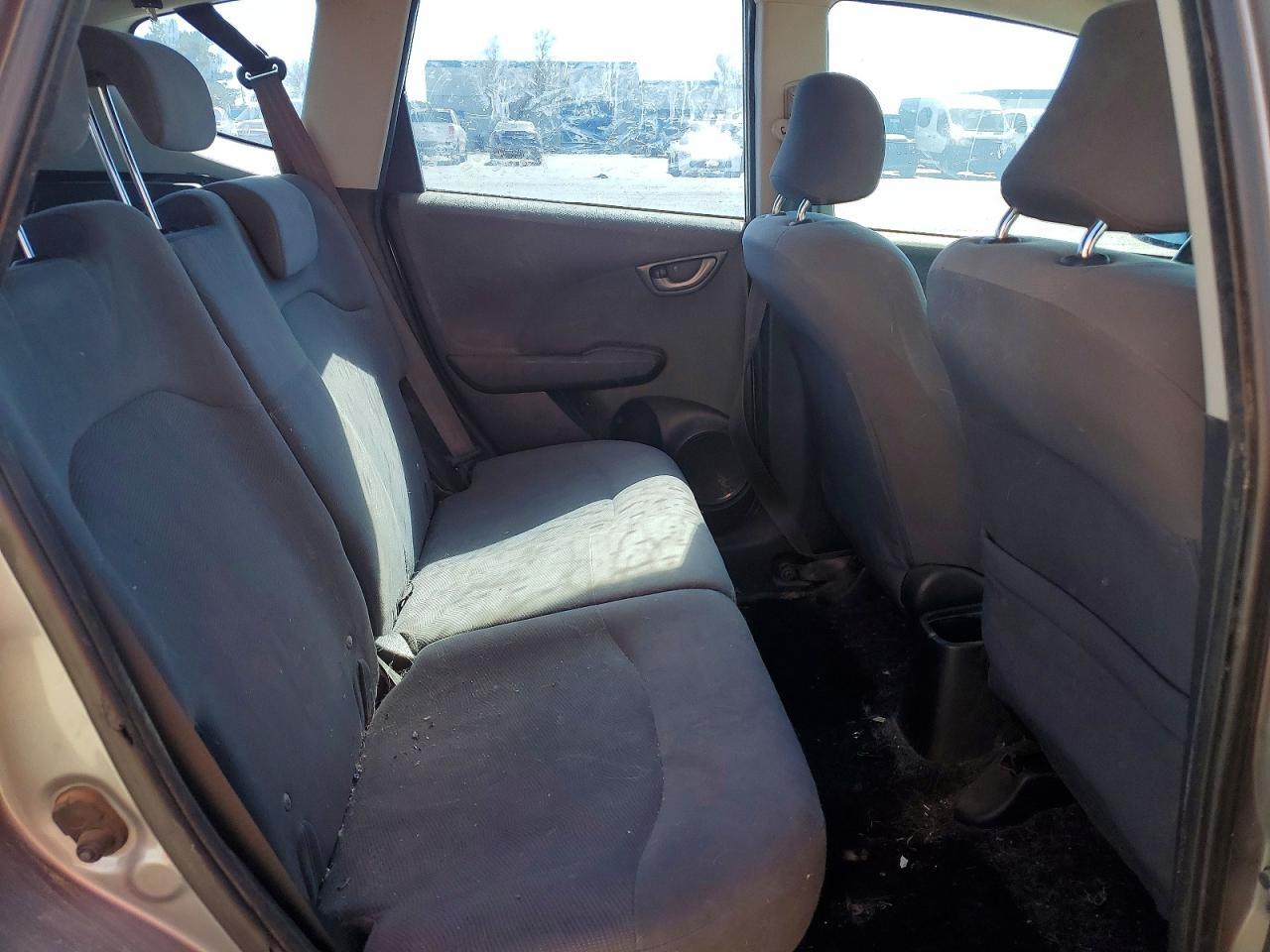 2010 HONDA FIT