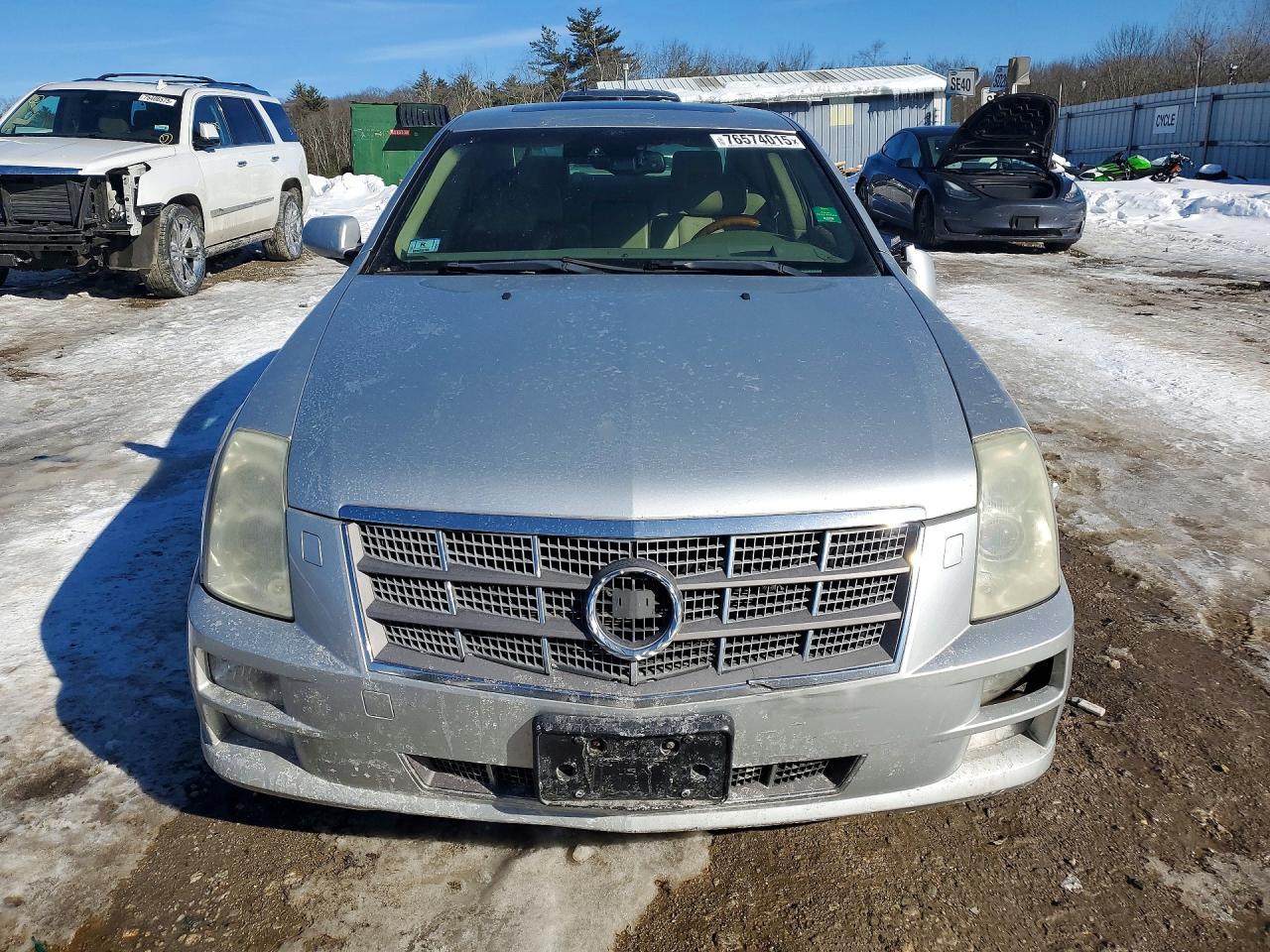 2011 CADILLAC STS