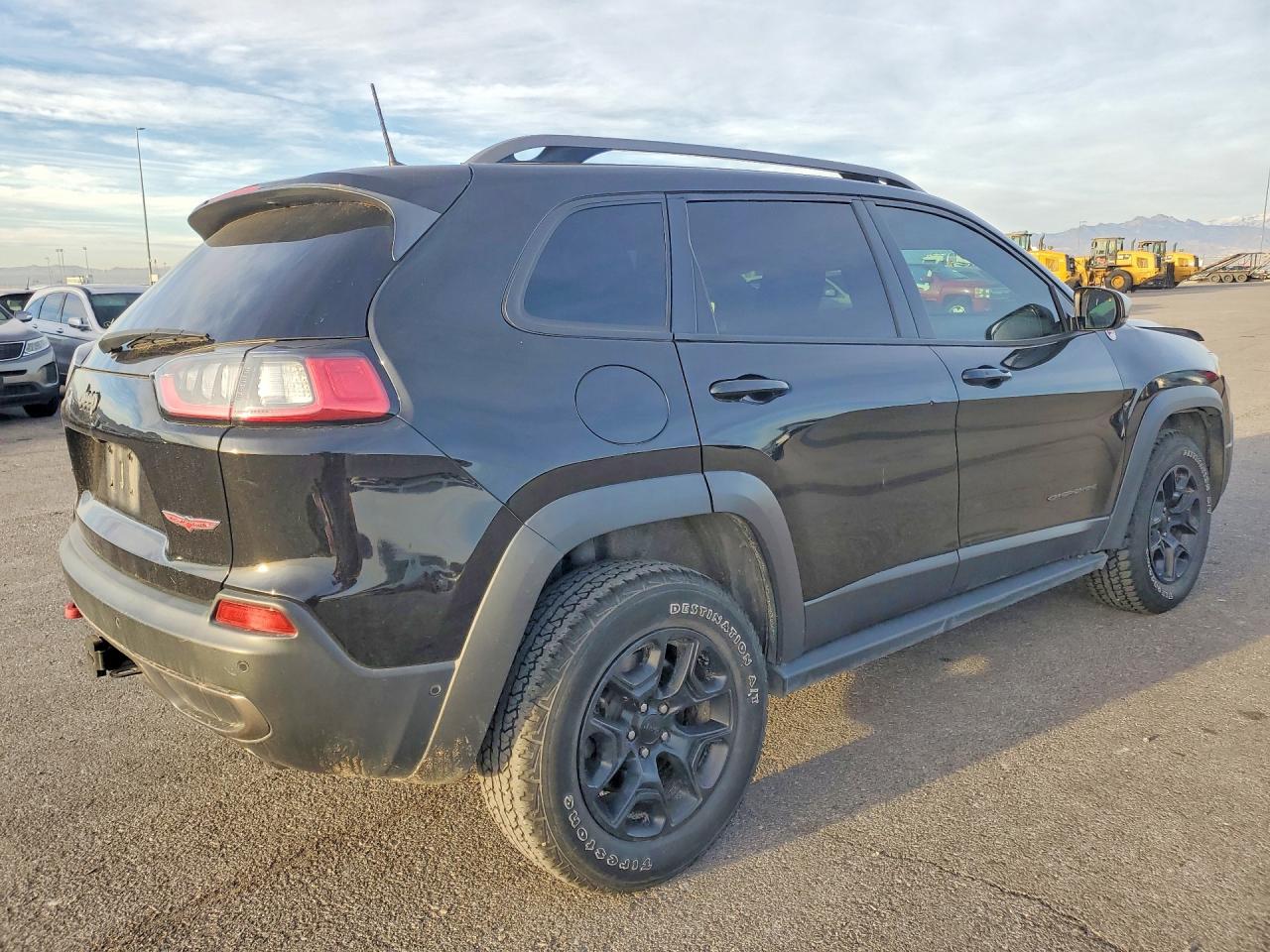 2020 JEEP CHEROKEE