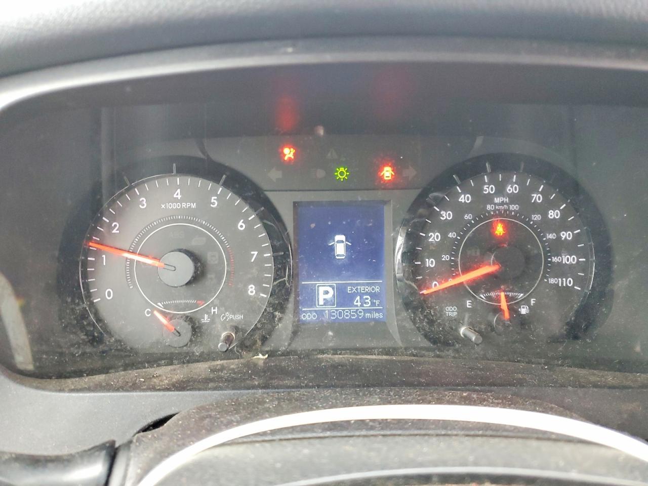 2016 TOYOTA SIENNA