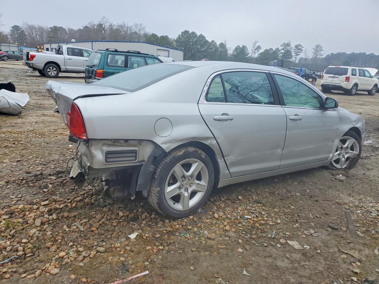 2011 CHEVROLET MALIBU
