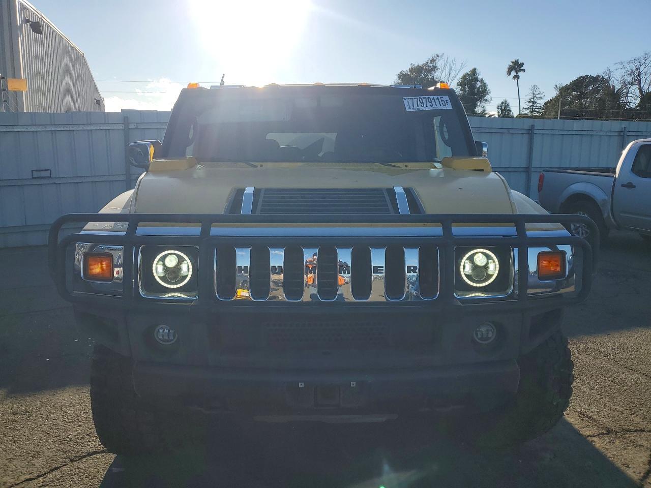 2003 HUMMER H2
