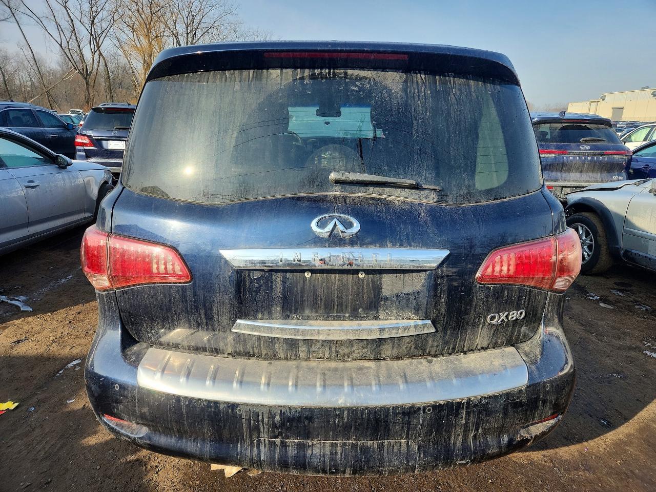 2016 INFINITI QX80