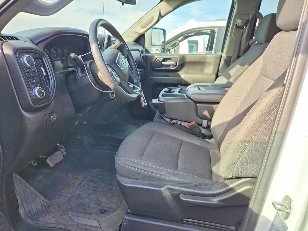 2024 GMC Sierra