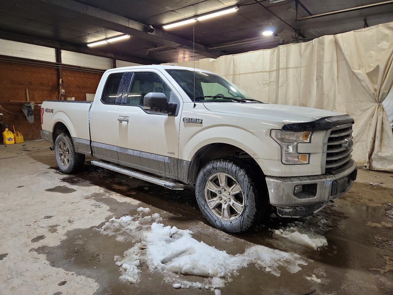 2015 FORD F-150