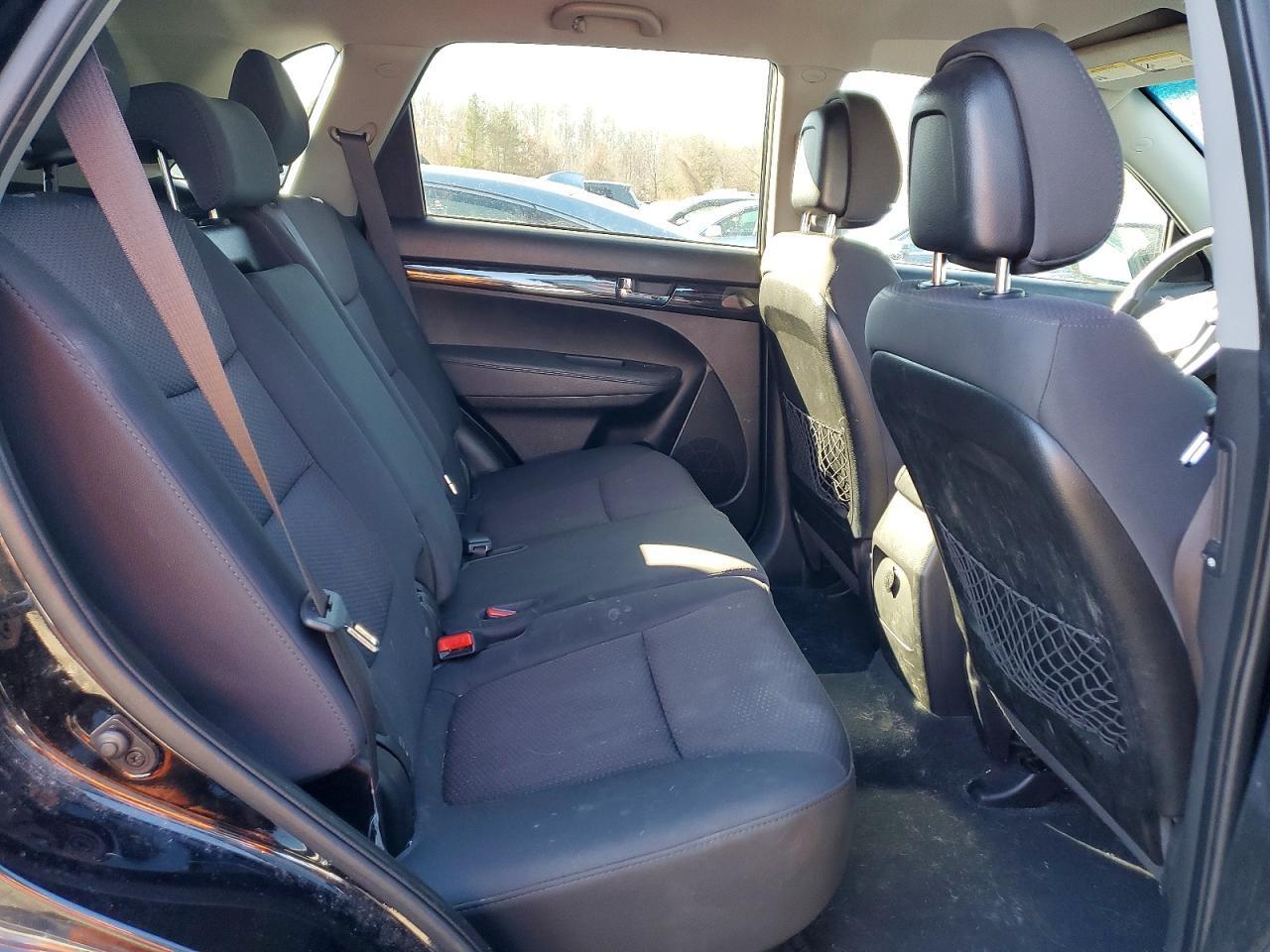 2011 KIA SORENTO