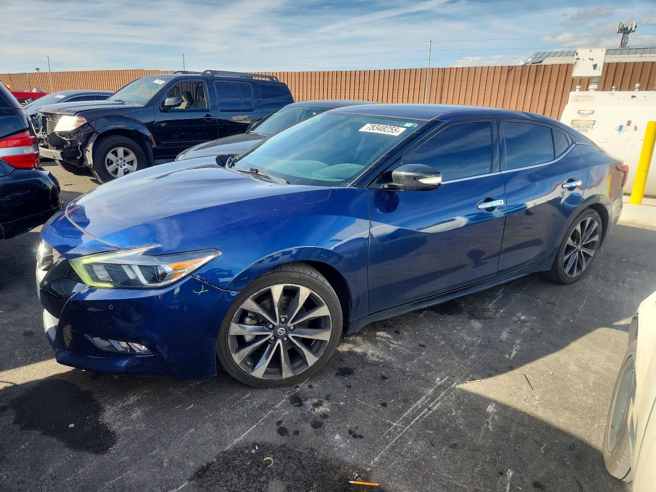 2017 NISSAN Maxima