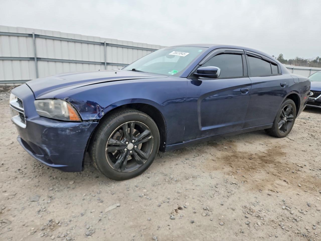 2013 DODGE CHARGER