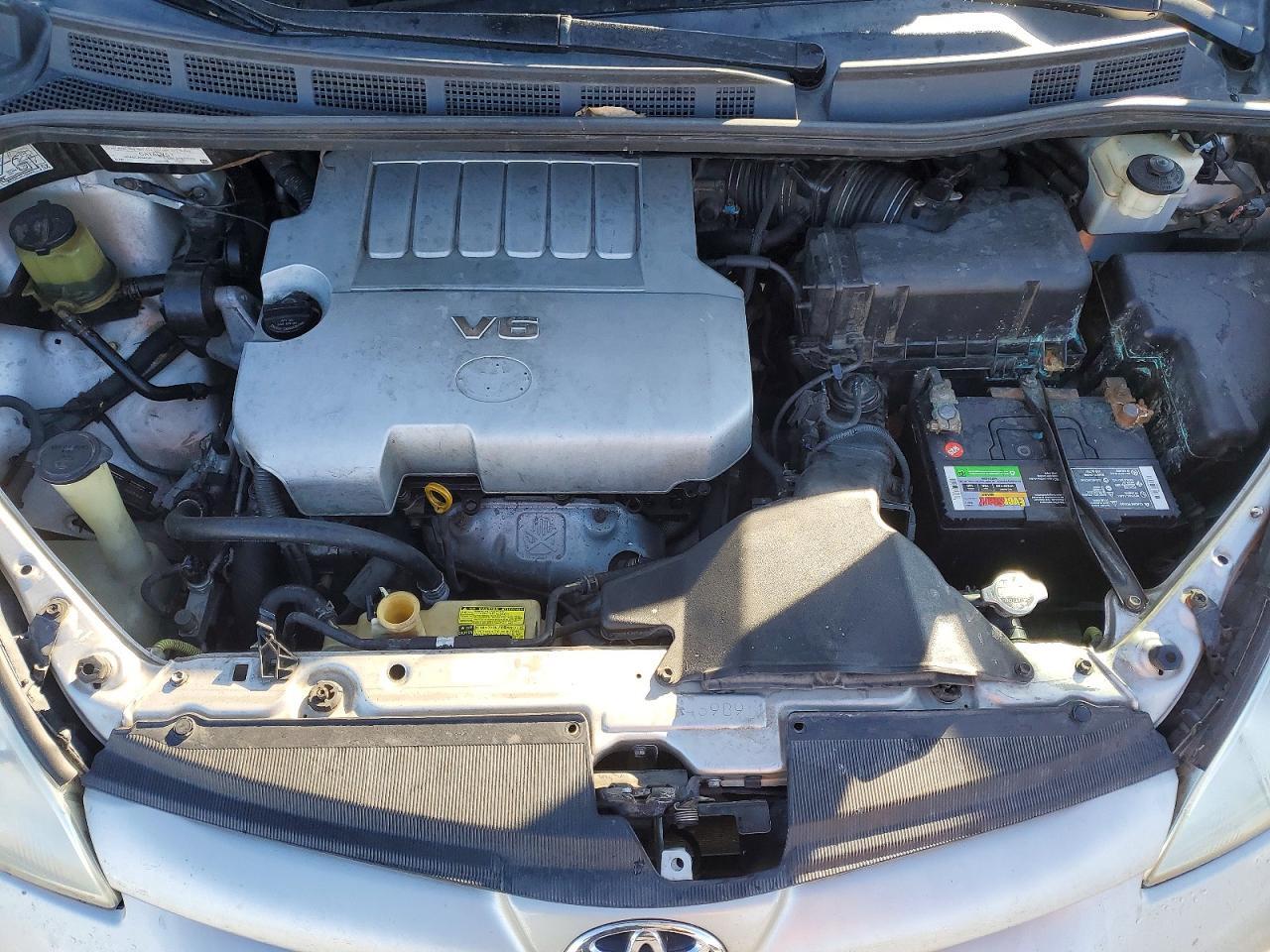 2007 TOYOTA SIENNA