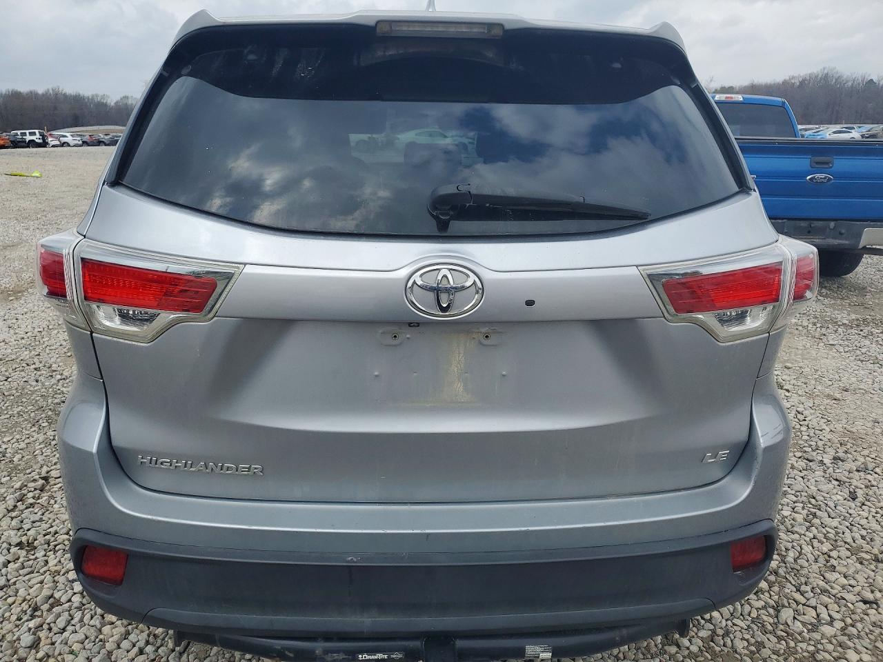 2015 TOYOTA HIGHLANDER