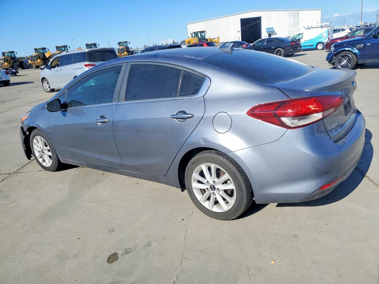 2017 KIA FORTE