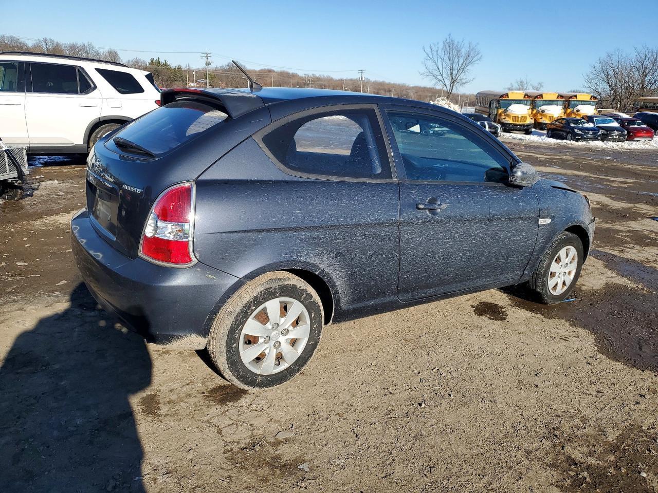 2010 HYUNDAI ACCENT