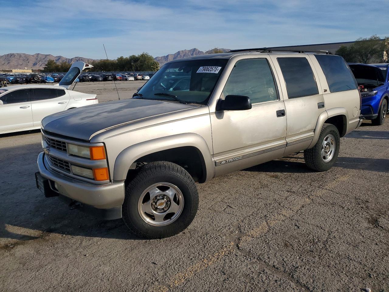 2000 CHEVROLET Tahoe