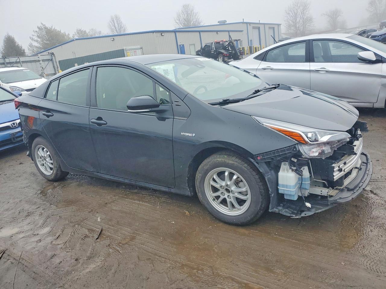 2022 TOYOTA PRIUS