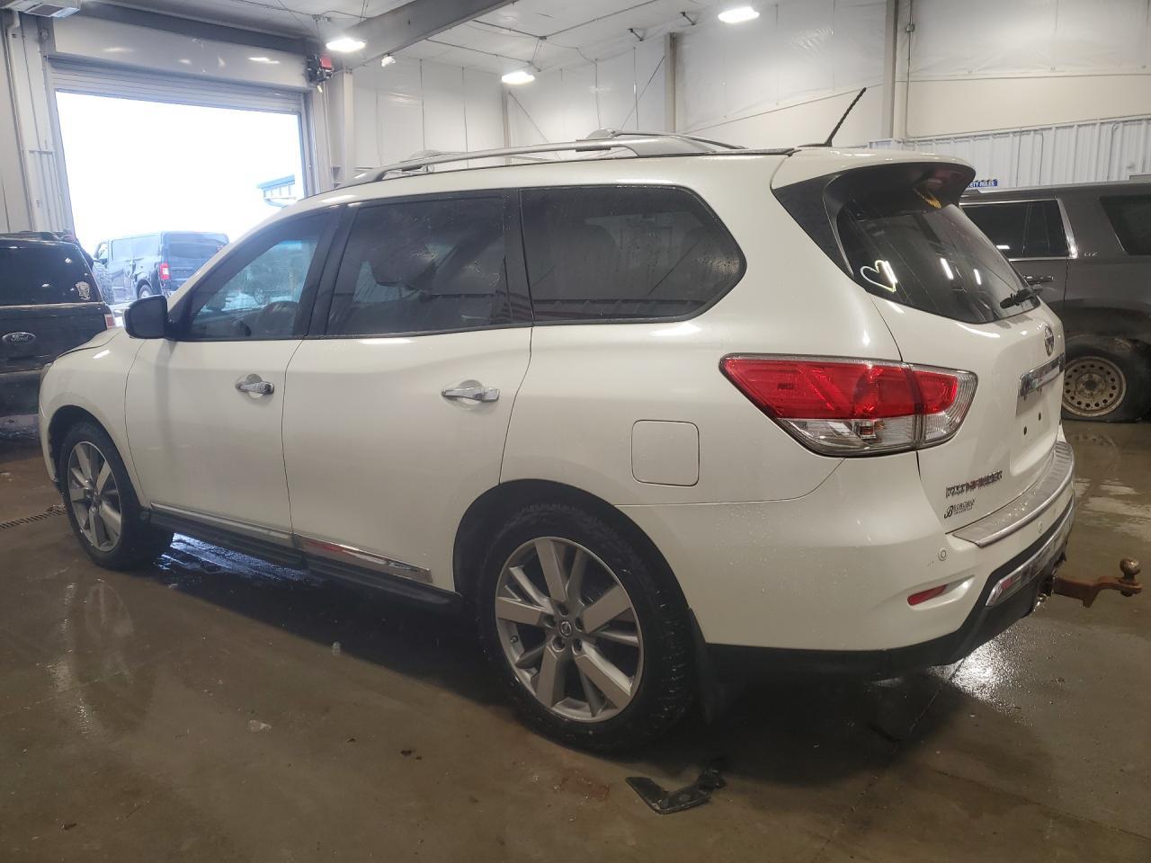 2015 NISSAN PATHFINDER