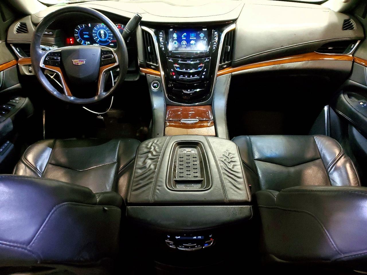 2017 CADILLAC Escalade ESV
