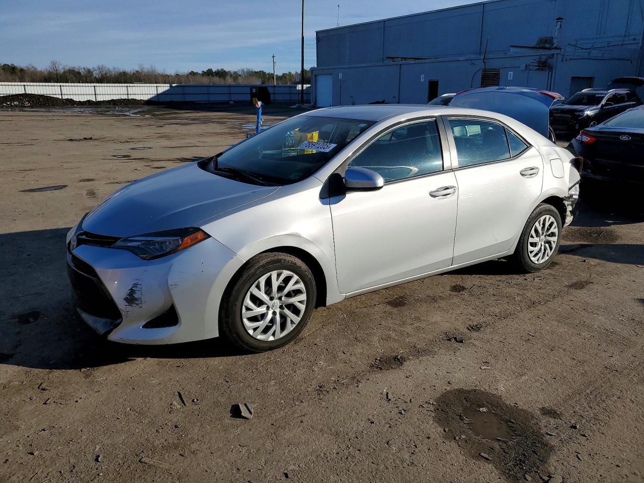 2017 TOYOTA COROLLA