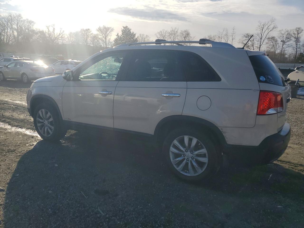 2011 KIA SORENTO