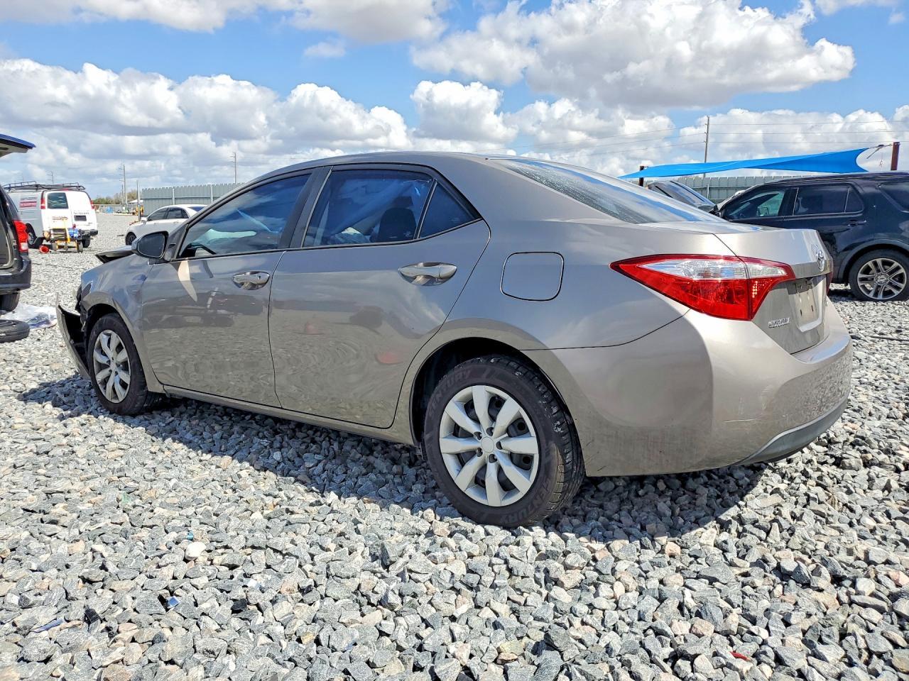 2016 TOYOTA COROLLA