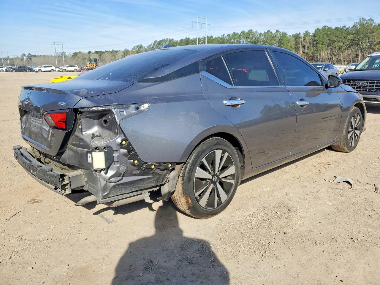 2022 NISSAN ALTIMA