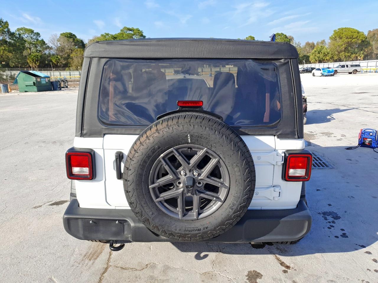 2025 JEEP WRANGLER