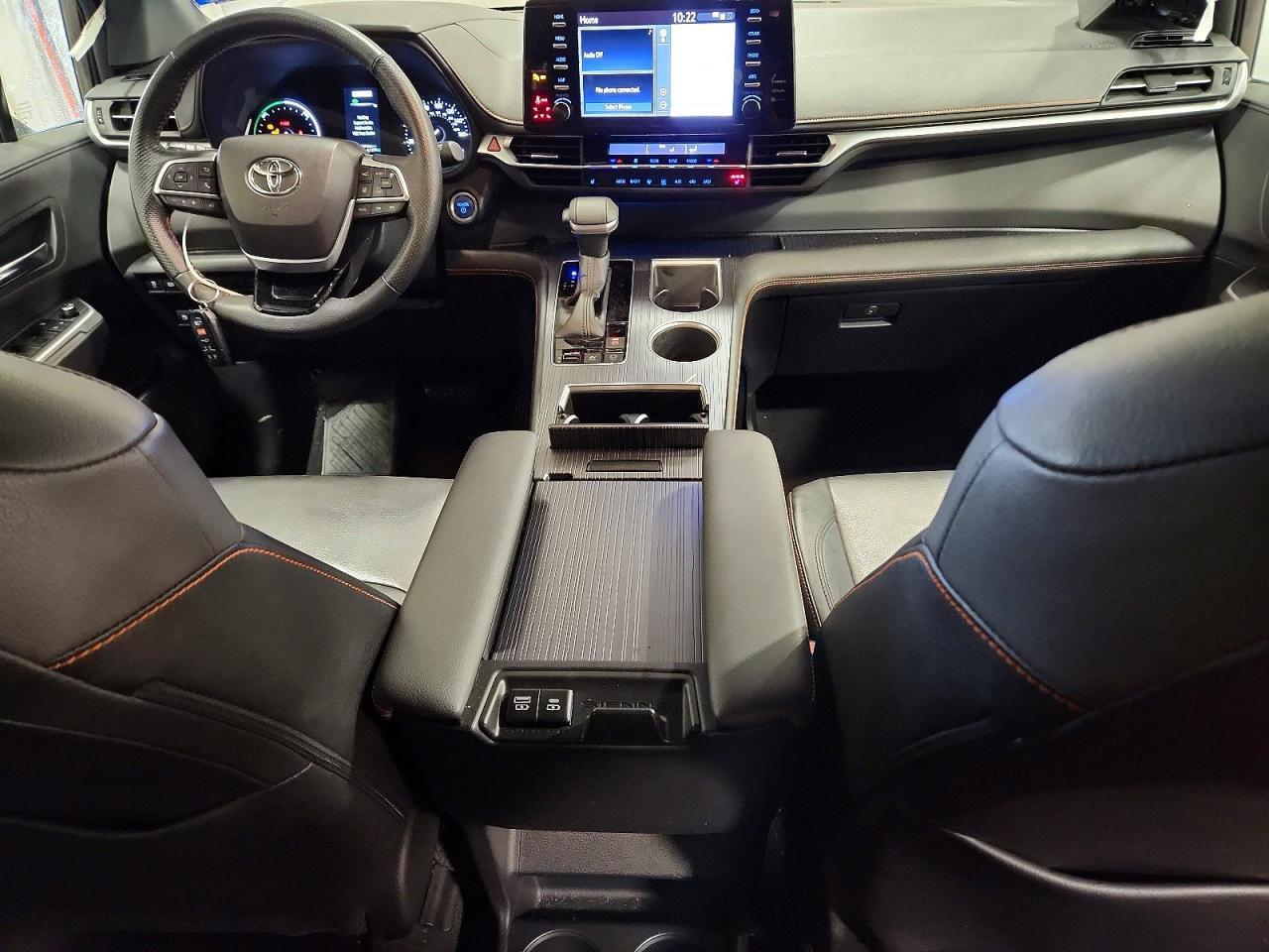 2022 TOYOTA SIENNA