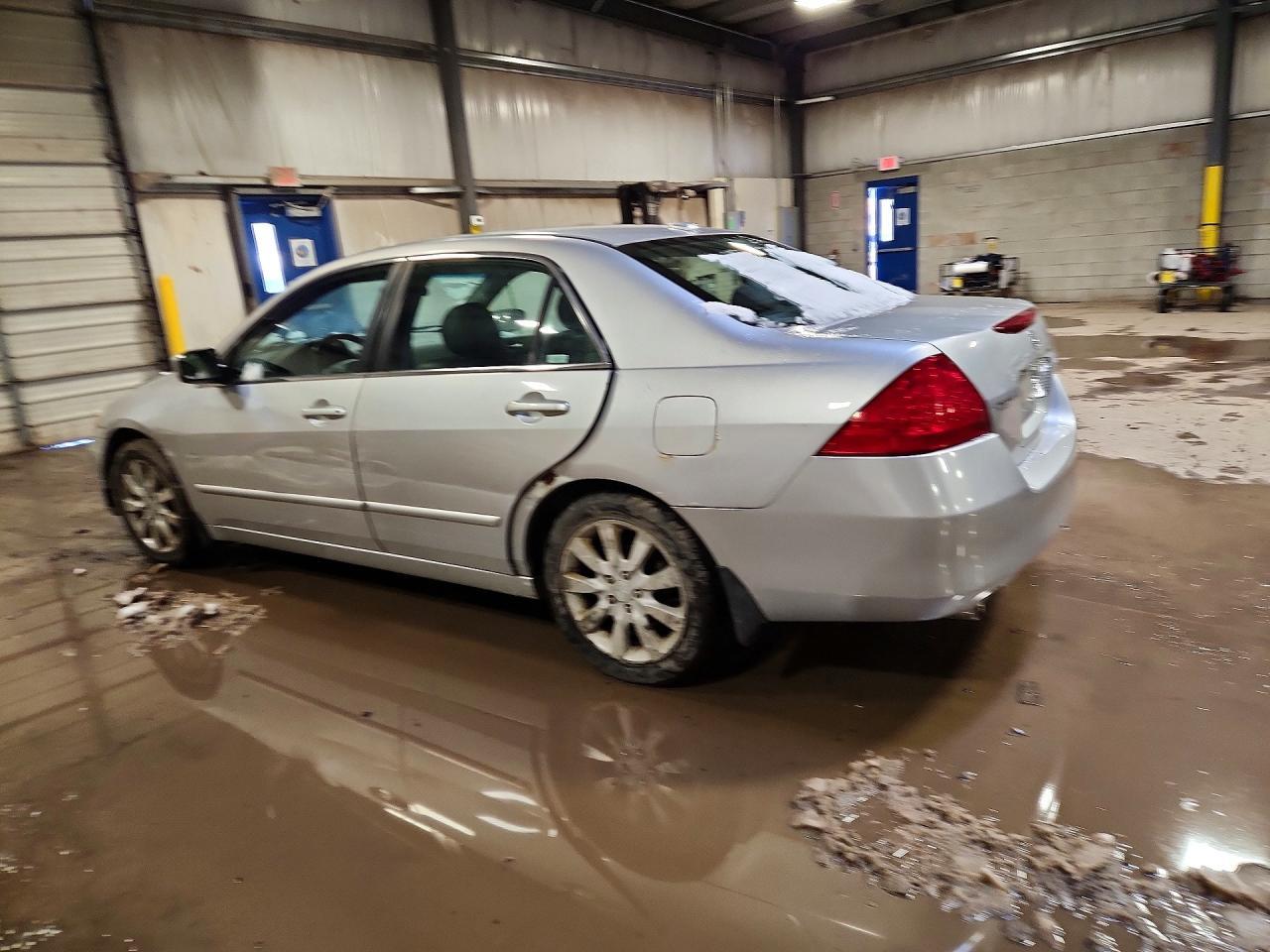 2006 HONDA ACCORD