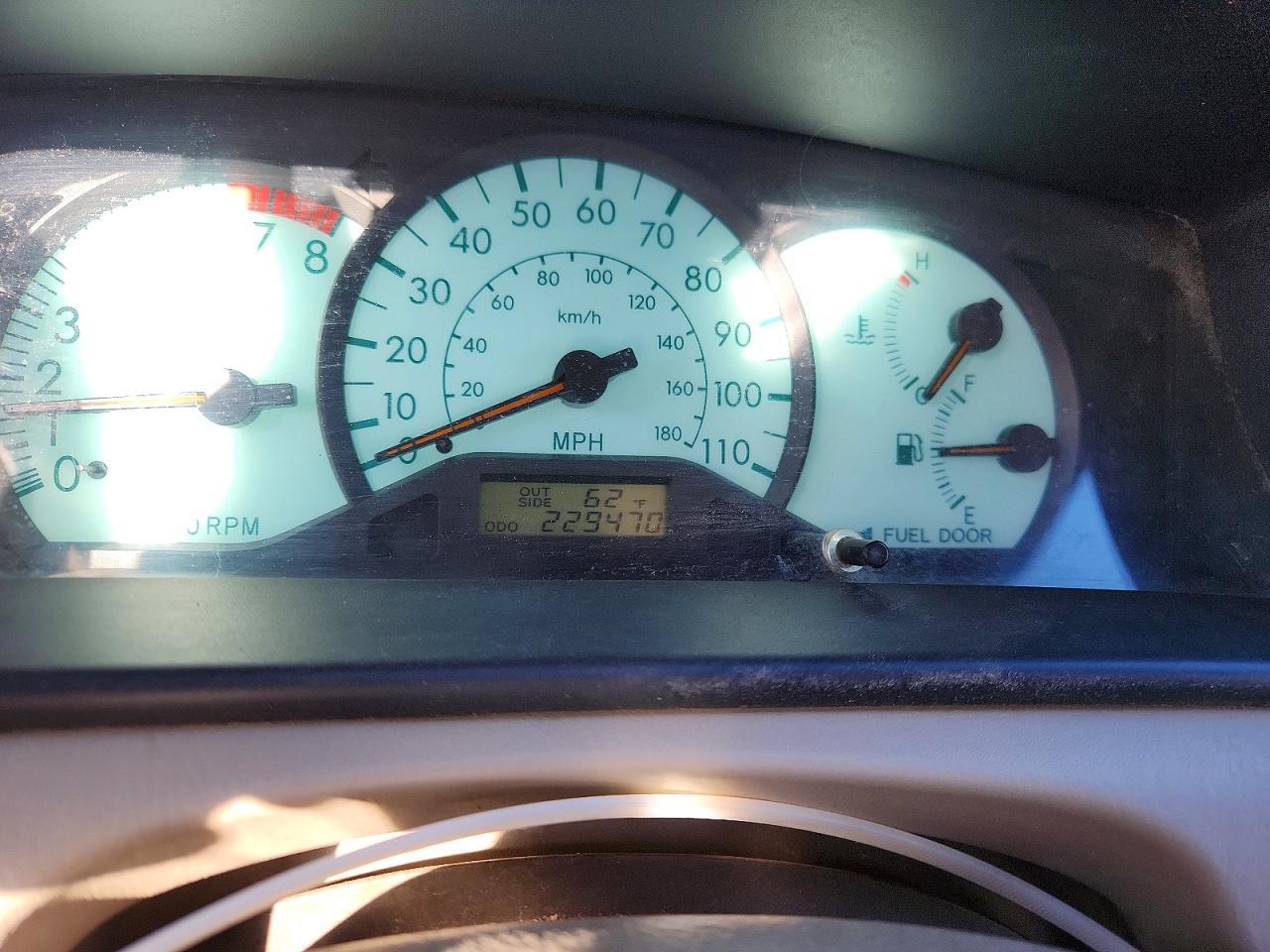2003 TOYOTA COROLLA