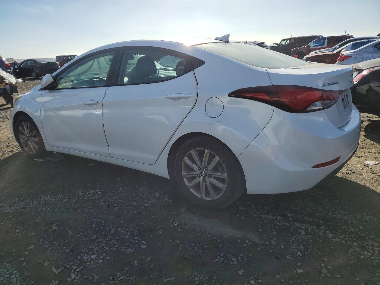 2016 HYUNDAI ELANTRA