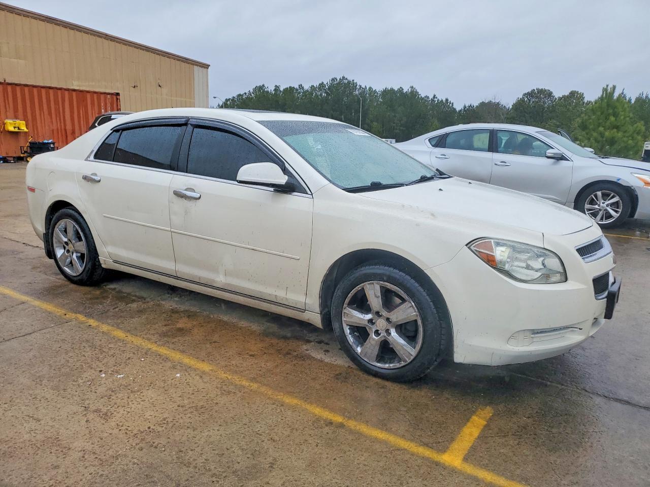 2011 CHEVROLET MALIBU