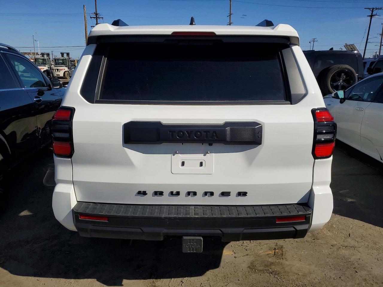 2025 TOYOTA 4Runner