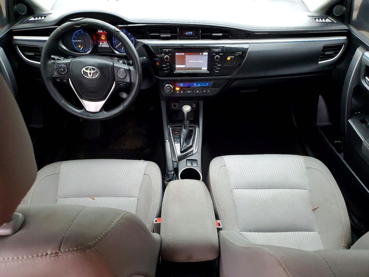 2016 TOYOTA COROLLA