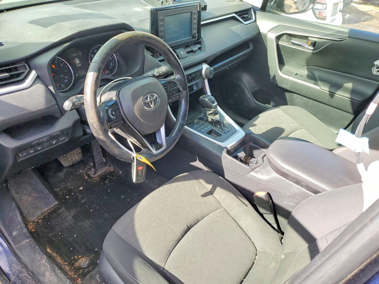 2019 TOYOTA RAV4