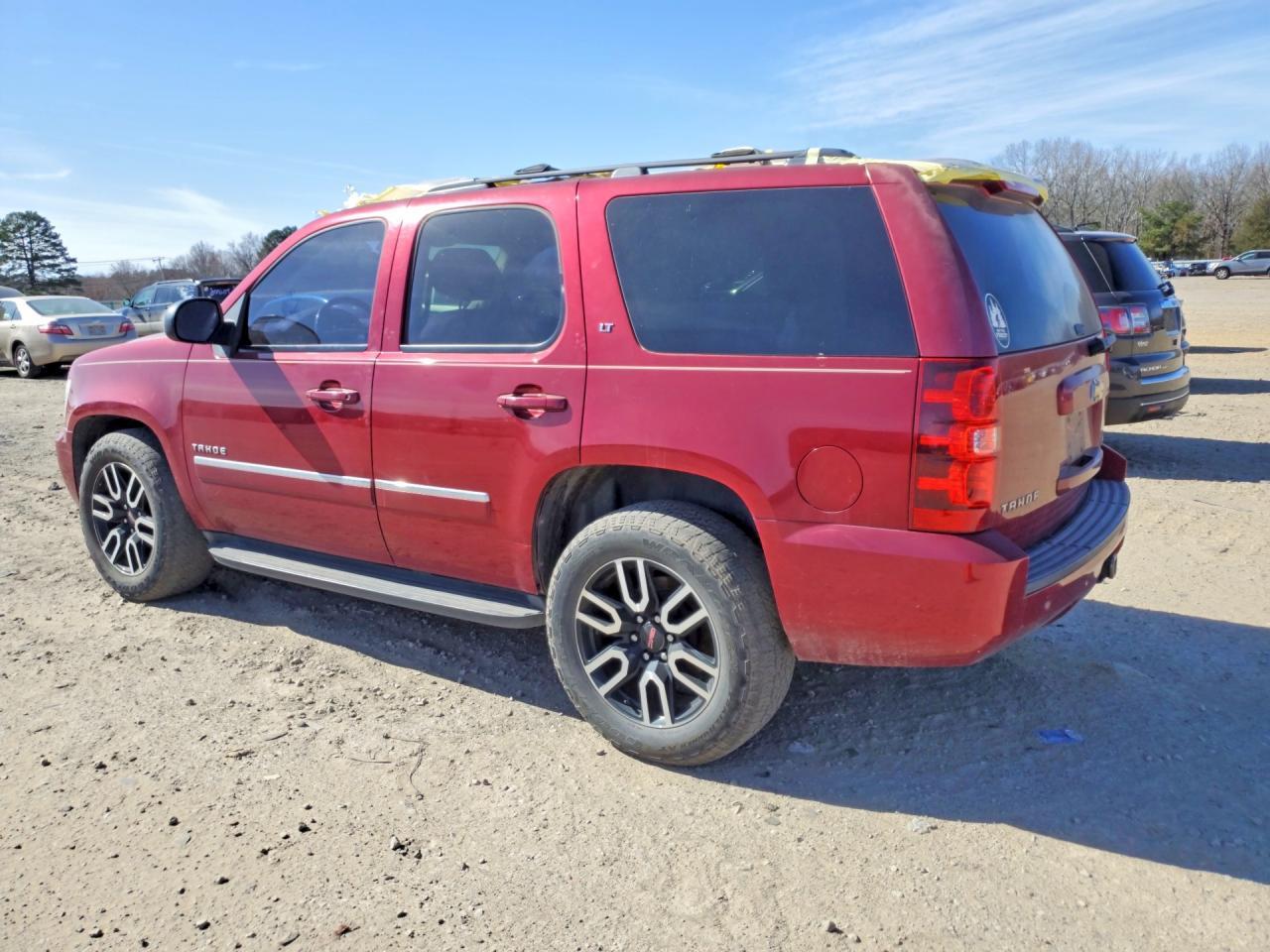 2011 CHEVROLET Tahoe