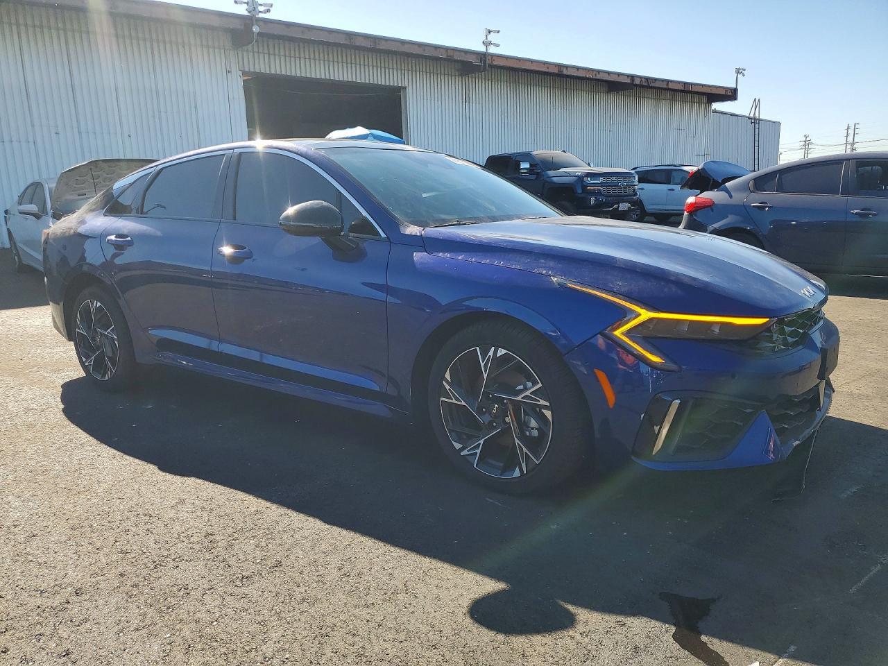2025 KIA K5