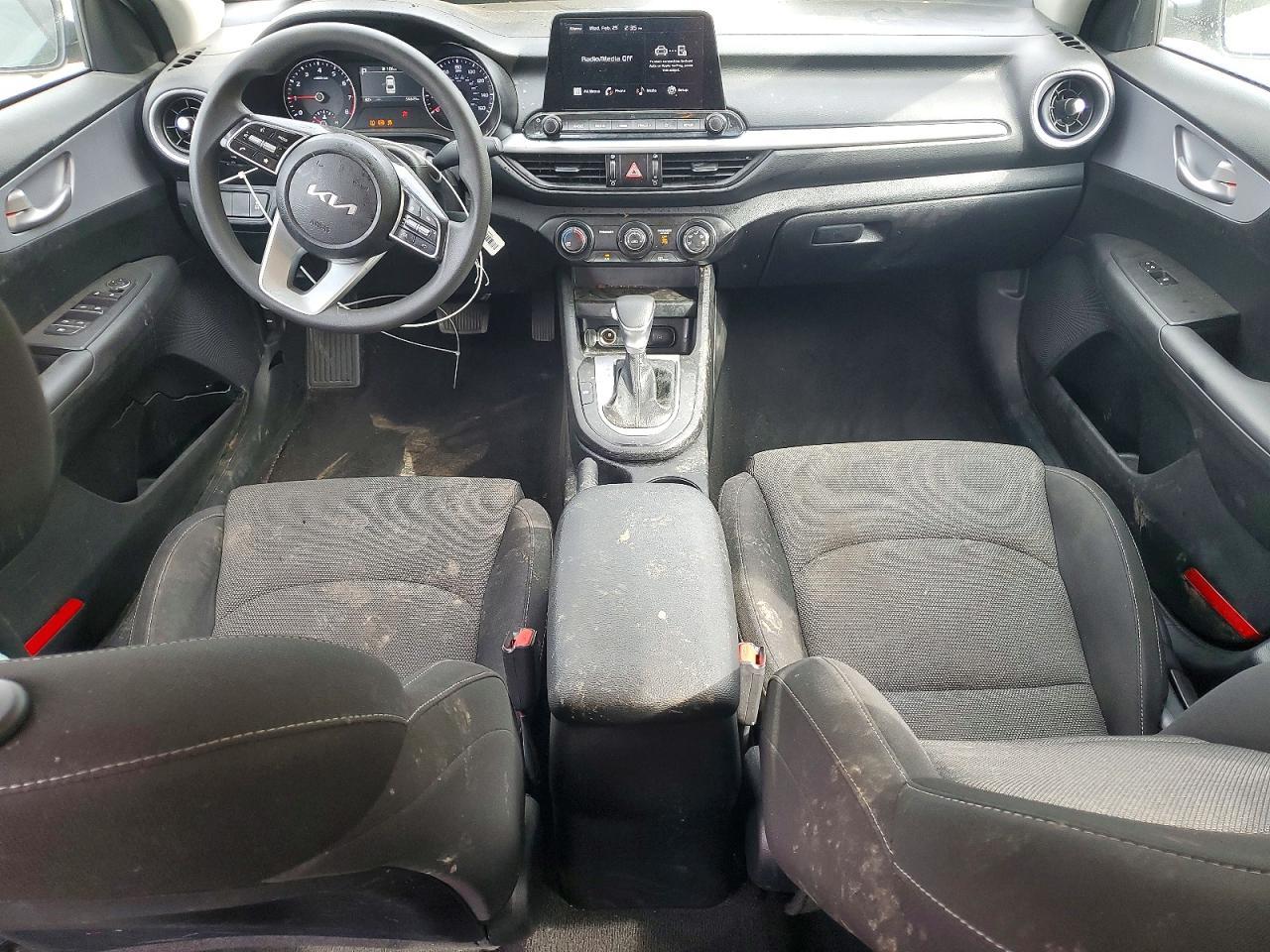 2024 KIA FORTE