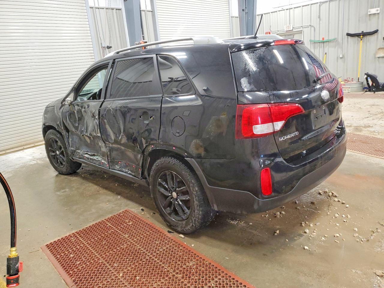 2015 KIA SORENTO